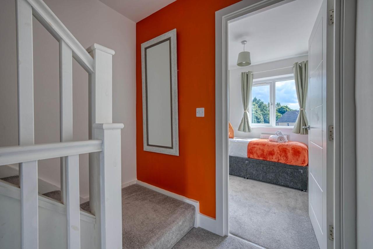 Luxurious Birmingham Home Private Parking Wifi - Near To Nec And Qeh Exterior photo