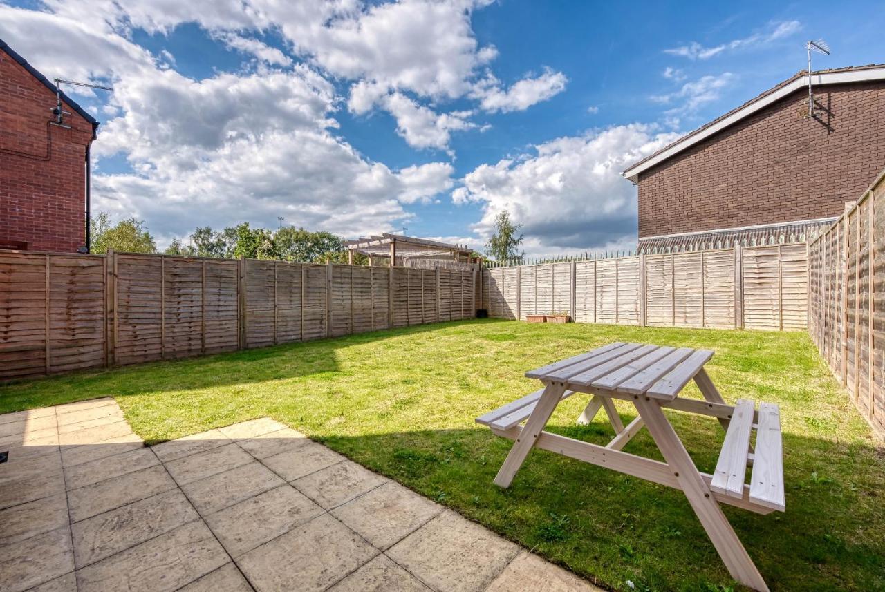Luxurious Birmingham Home Private Parking Wifi - Near To Nec And Qeh Exterior photo